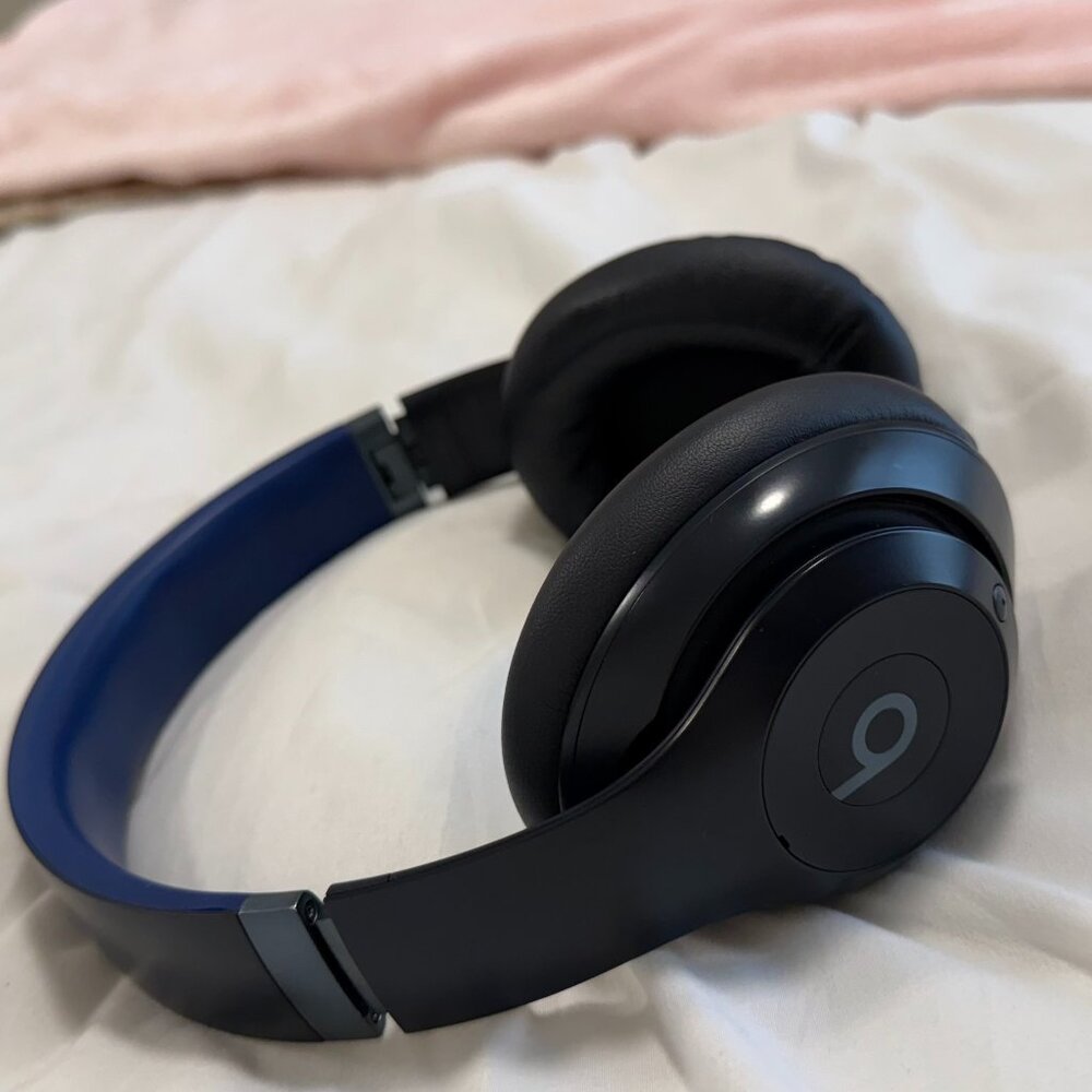 beats solo pro noise cancelling on ear headphones